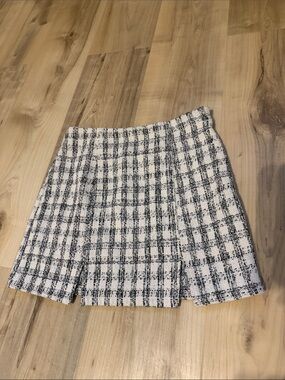size xs black and white plaid blue rain skirt